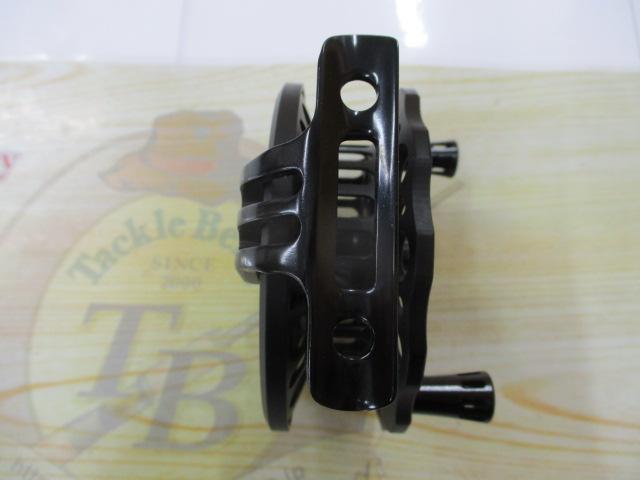 インヴィクタクロダイMBリミテッド85