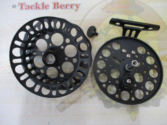 インヴィクタクロダイMBリミテッド85