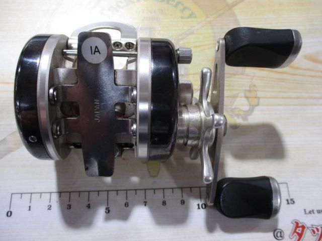 バリウスF300 ｜＠ベリーネット 日本最大新品中古釣具WEBショップ