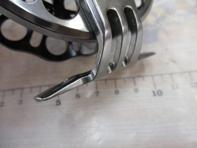 インヴィクタクロイダイRND-BG85