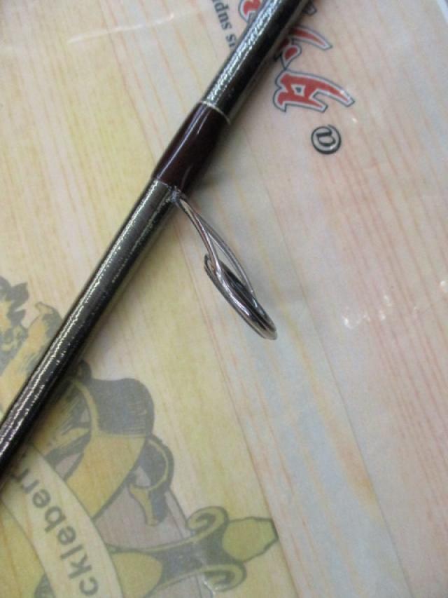 18ワールドシャウラ 2832RS-2