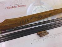 ウィスカーTHEヘラ 中硬15