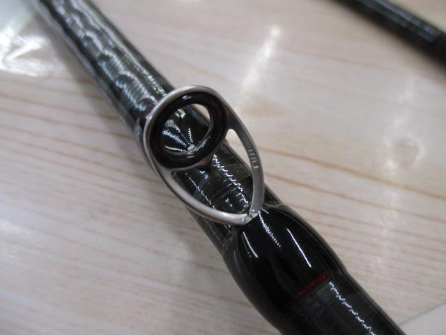 24ハードロッカーBB B83M