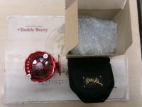 黒鯛師 THEアスリートヘチ 88W-RS レッド/シルバー