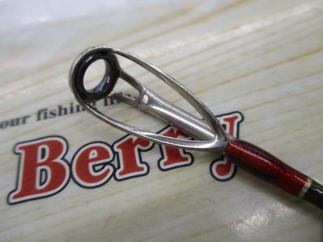 ワールドシャウラ 1787R-2 (レッドタイプ)