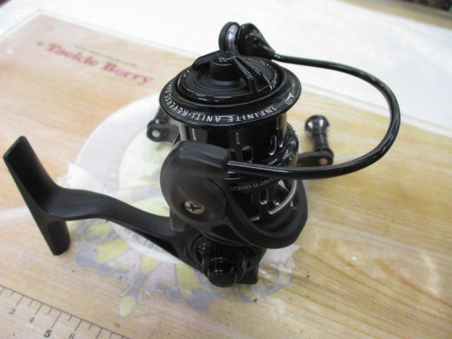 スピニングリール