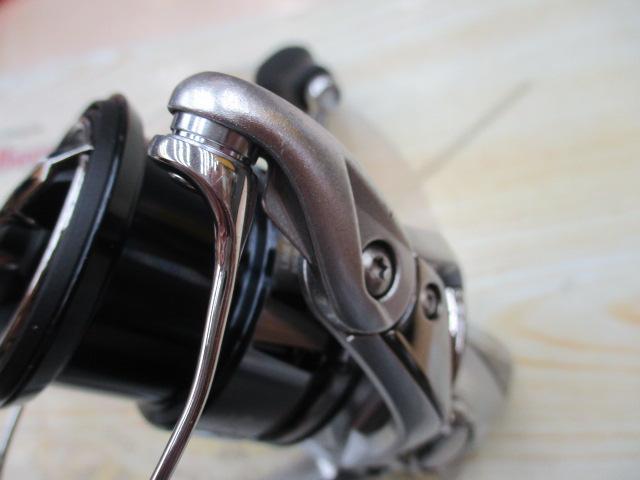 19ストラディック 2500S