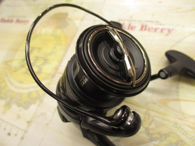 23エクスセンスXR C3000M