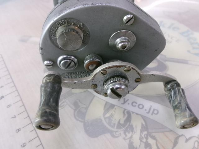 シュープリーム