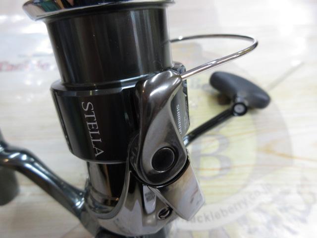 22ステラ C3000MHG