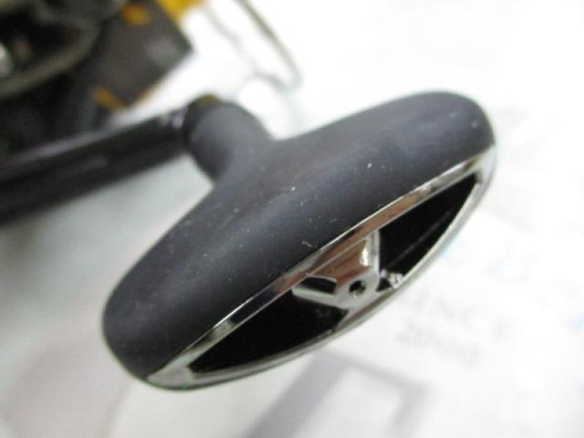 19ラグザス 2500H-LBD