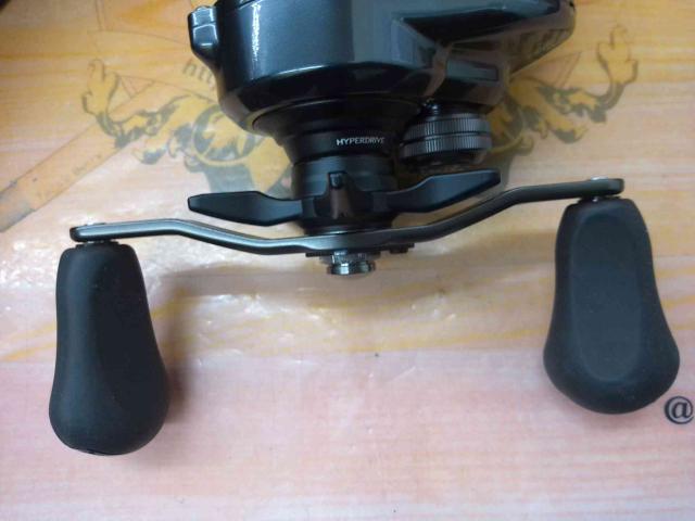 タトゥーラ TW 300