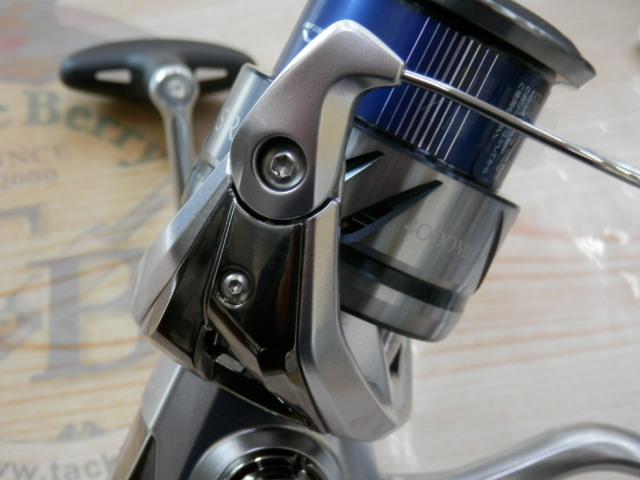 SHIMANO 23 ストラディック 4000MHG 新品・未使用 シマノ 23ストラディックインプレ