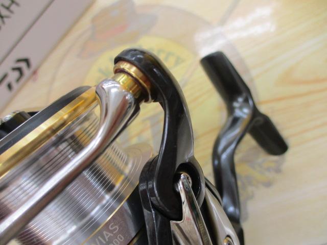 20ルビアス LT4000-CXH｜＠ベリーネット 日本最大新品中古釣具WEBショップ