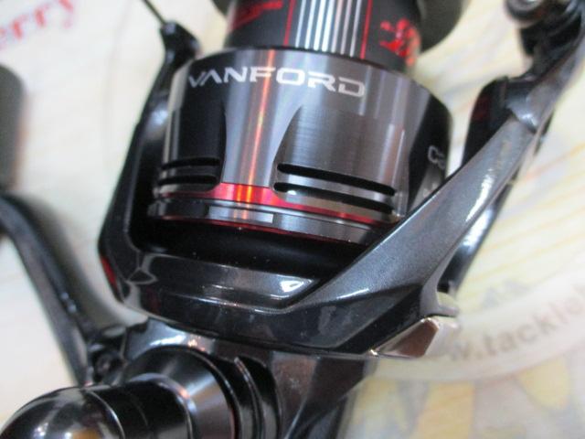 24ヴァンフォード C3000HG｜＠ベリーネット 日本最大新品中古釣具WEB