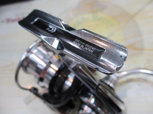 18イグジスト LT3000S-CXH