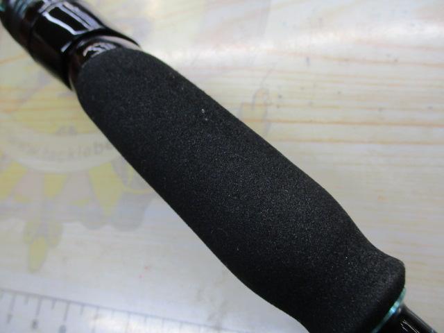 エメラルダスエア 83ML・K