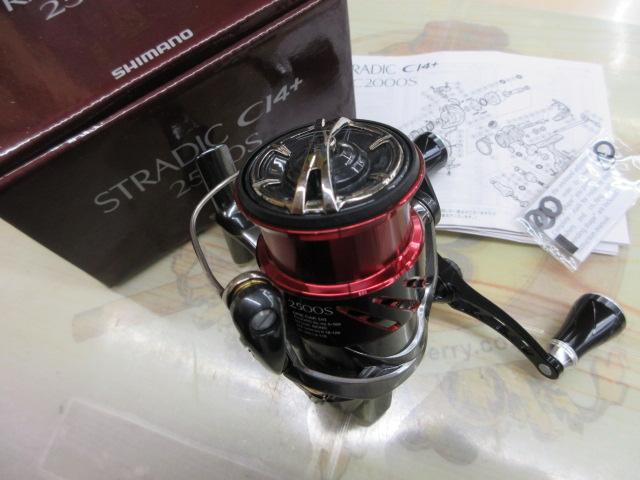 16ストラディックCI4+ 2500S