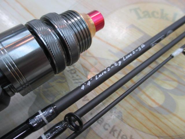 トラウティンマーキスアスレイ TMAC-444UL-MB