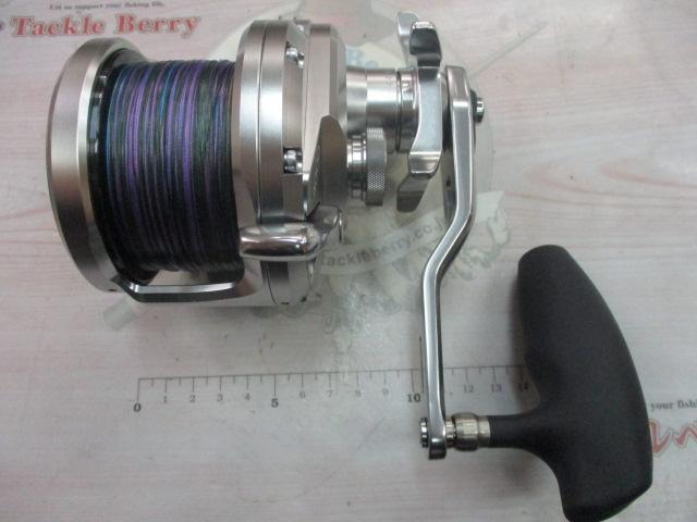 20オシアジガー4000 SHIMANO シマノ 20オシアジガー 4000 04066 ベイトリール 程度AB