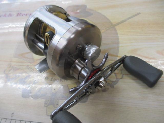 Daiwa ミリオネア　CV-Z 103L ベイトリール シルバー Amazon.co.jp: 中古 ダイワ ミリオネア CV-Z 103L 純正メタルノブ付き