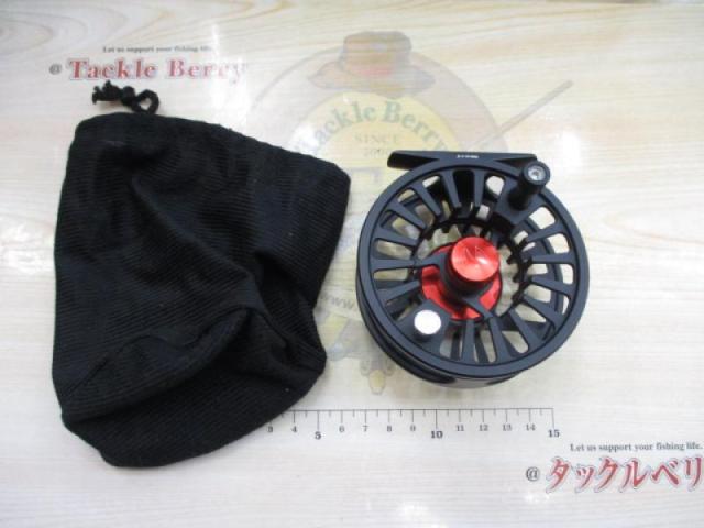 AVID5/6マッドブラック