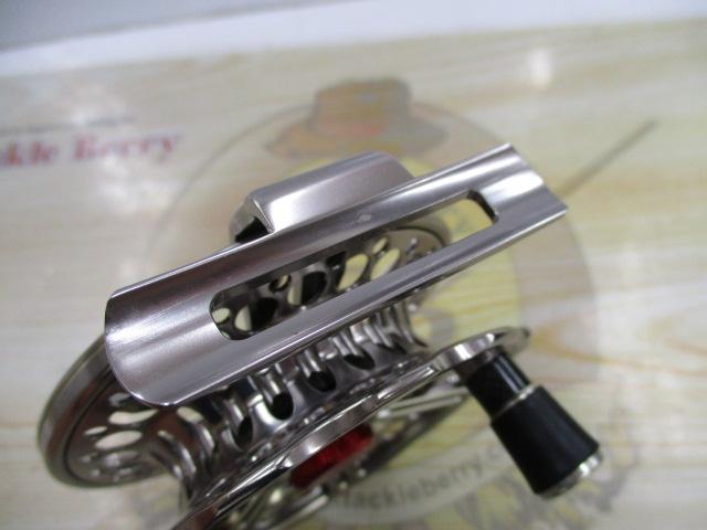 黒鯛師 THEアスリートヘチ 88W-TG チタン/ゴールド