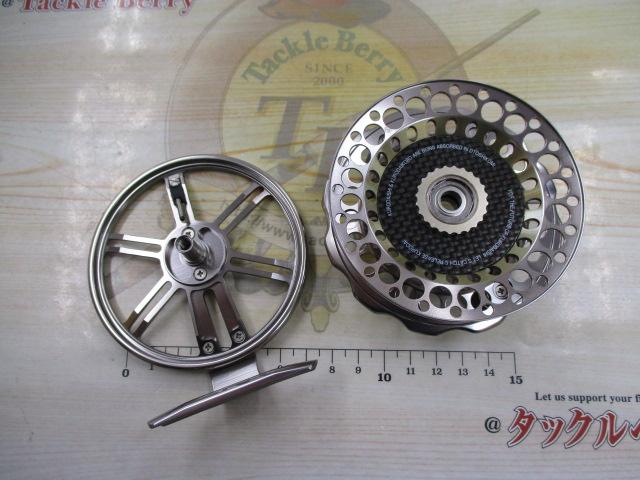 黒鯛師 THEアスリートヘチ 88W-TG チタン/ゴールド