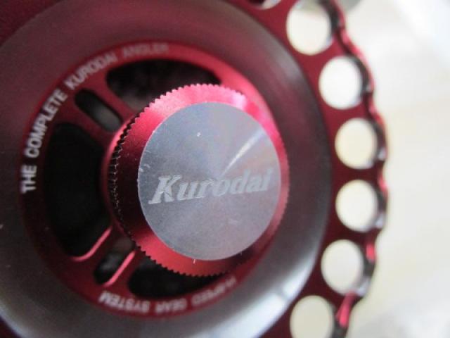 カセ筏師 チヌセレクションZ 60HG RT(左) レッド/ディープチタン