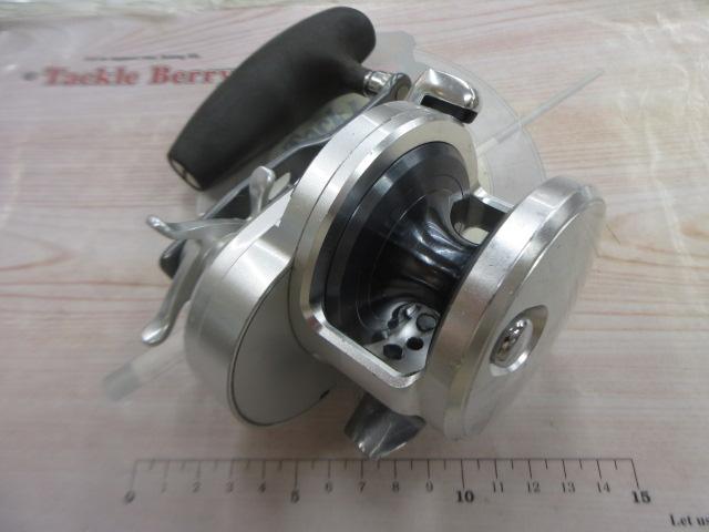 11オシアジガー 2000NR-HG｜＠ベリーネット 日本最大新品中古釣具WEB