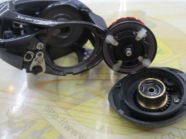 16スコーピオン 70