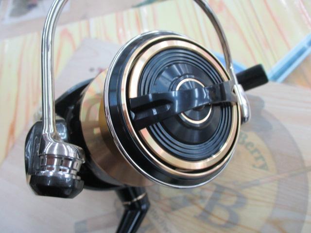 25ソルティガ 8000-H