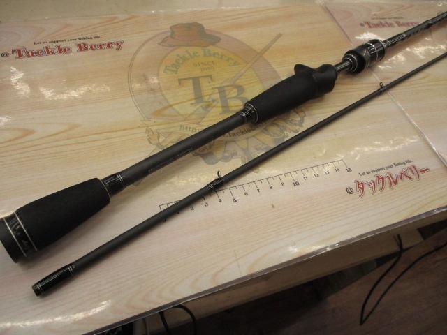 美品SaltyStyleベイトフィネスカスタムSTBC-6102ULT-KR Salty Style Baitfinesse Custom（ソルティースタイル ベイトフィネス