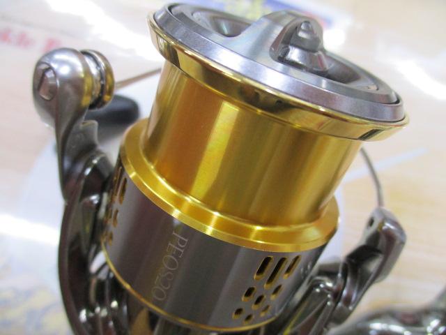 18ステラ C3000MHG