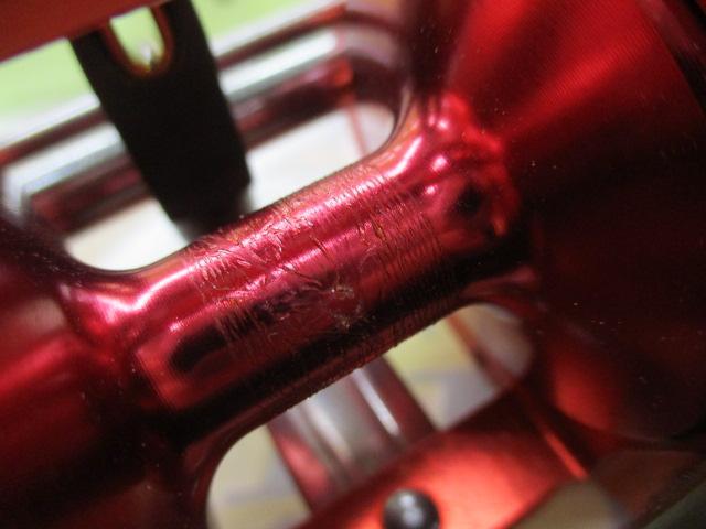 タイタニックレッドアイシス300