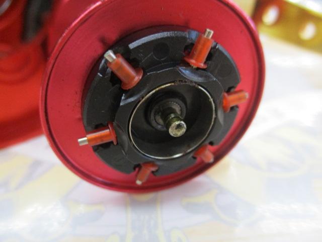 タイタニックレッドアイシス300