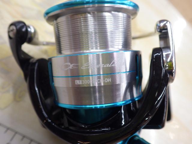 19エメラルダス LT3000S-CH-DH｜＠ベリーネット 日本最大新品中古釣具