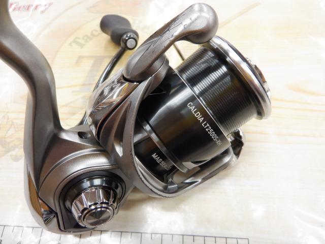25カルディアLT2500S-XH 新品未使用品 ダイワ 25カルディア LT2500S ダイワ カルディア LT2500S-XH (リール