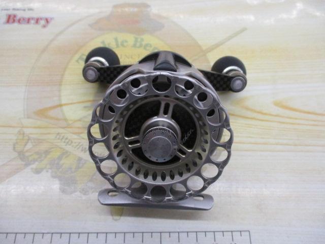 カセ筏師 THEアスリートレーサー 65-TG(右) チタン/ゴールド