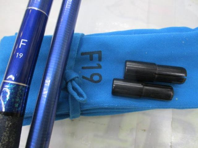 ヘラ F 19