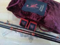 ワールドシャウラ 1701FF-2 (レッドタイプ)