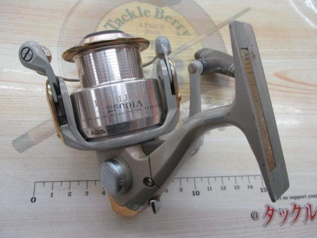 エンブレムZ 2500iA