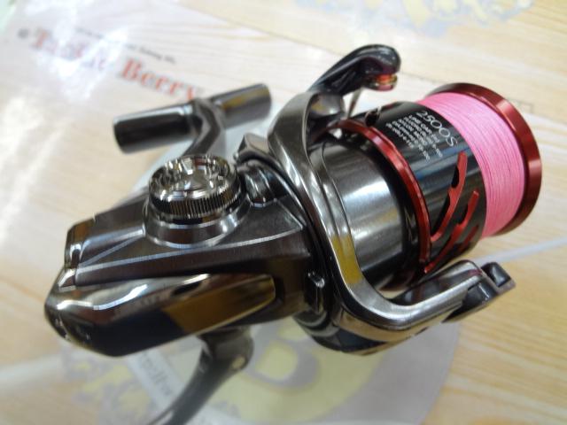 16ストラディックCI4+ 2500S