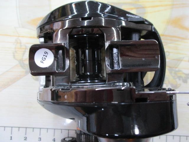 グラビアス2020 7.3:1LH ゴールド