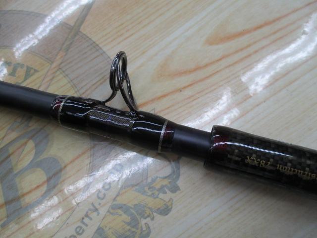 デストロイヤー F8-78DG(オロチフュージコンタクト)マットブラックリールシート スラントブリッジ