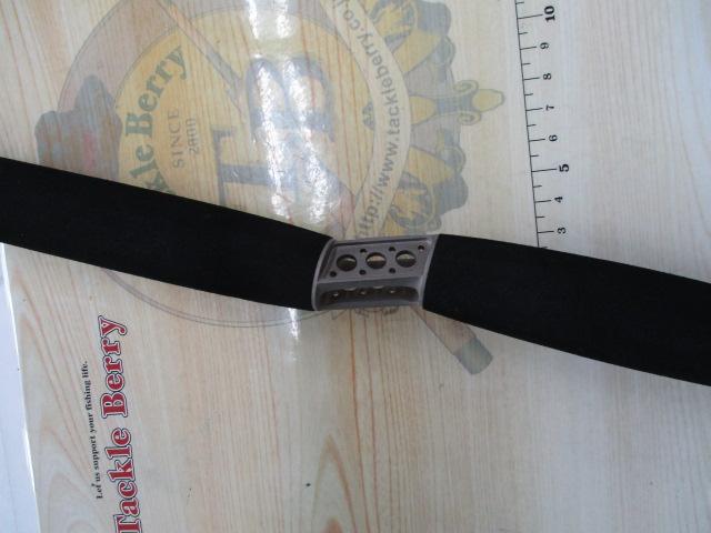 デストロイヤー F8-78DG(オロチフュージコンタクト)マットブラックリールシート スラントブリッジ