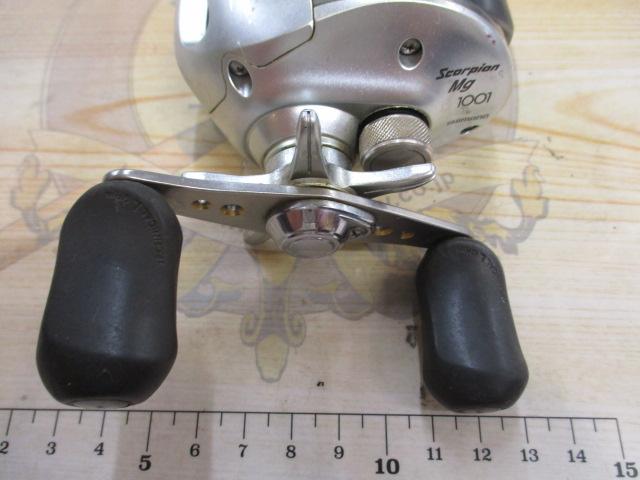 04スコーピオンMg 1001