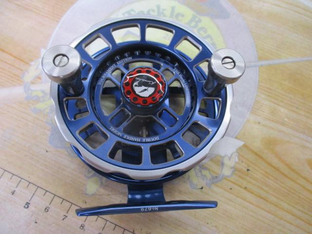 黒鯛師 THEヘチリミテッド 88SD-BT ブルー/チタン