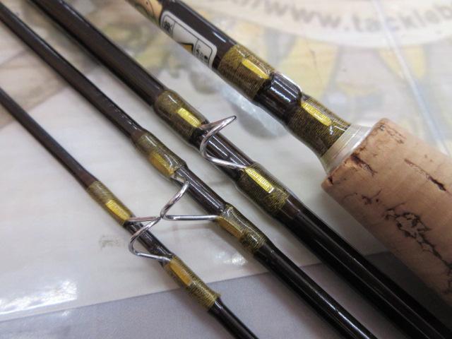 イブニングキャスターF764