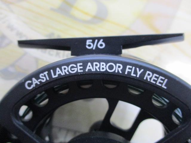 キャストラージアーバーフライリール